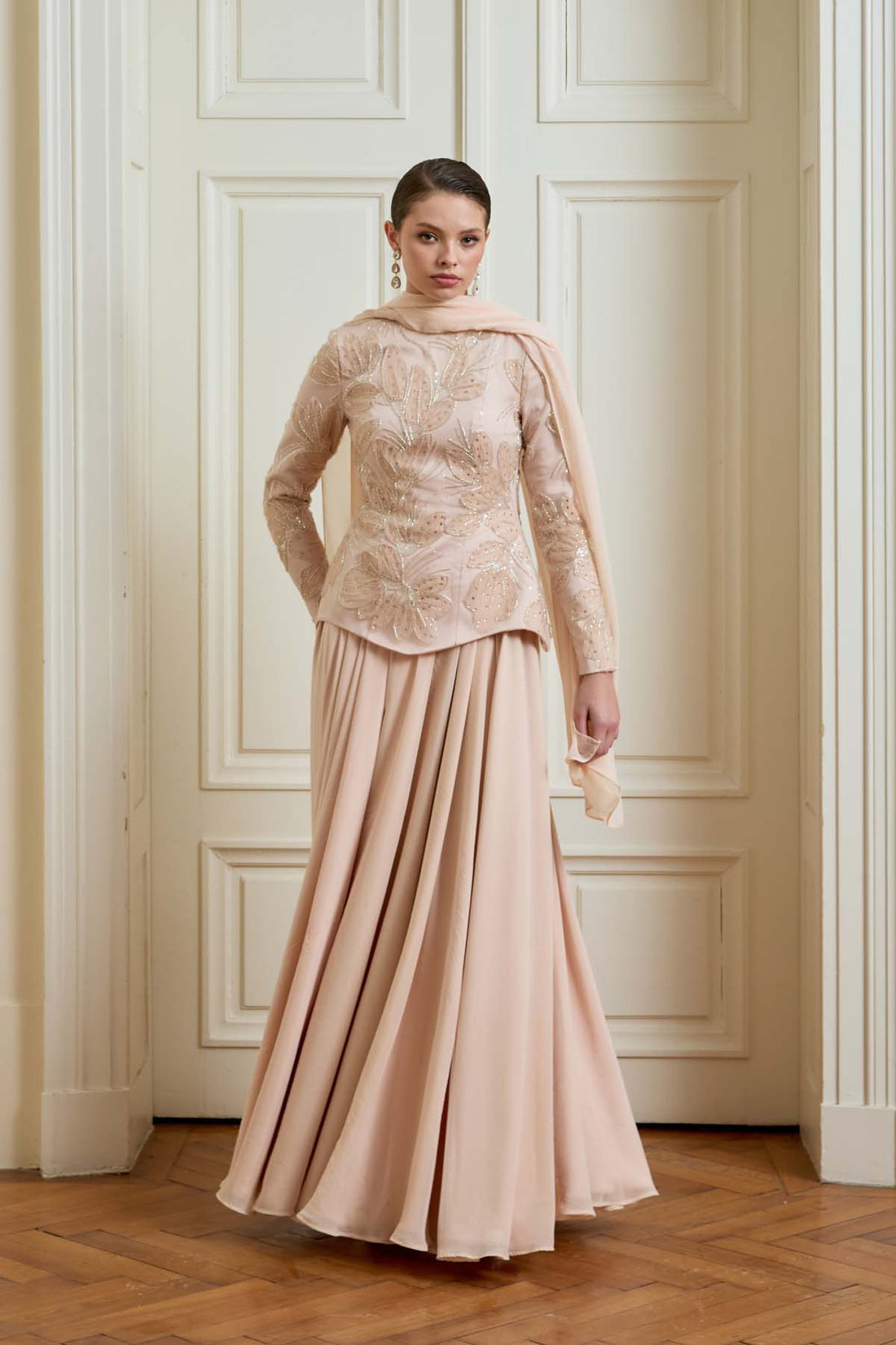 VALERİA MODEL SOMON (KİRALIK)