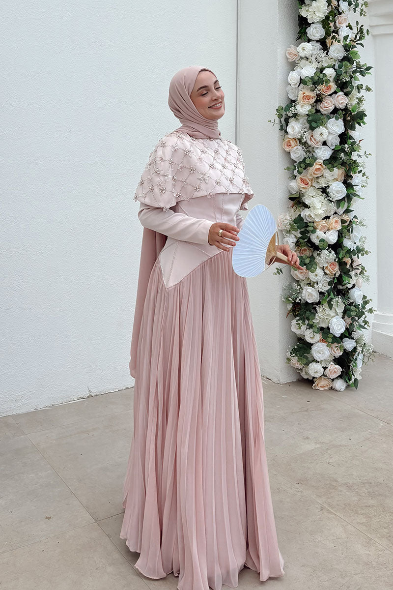 LAVİNİA MODEL PEMBE (KİRALIK)