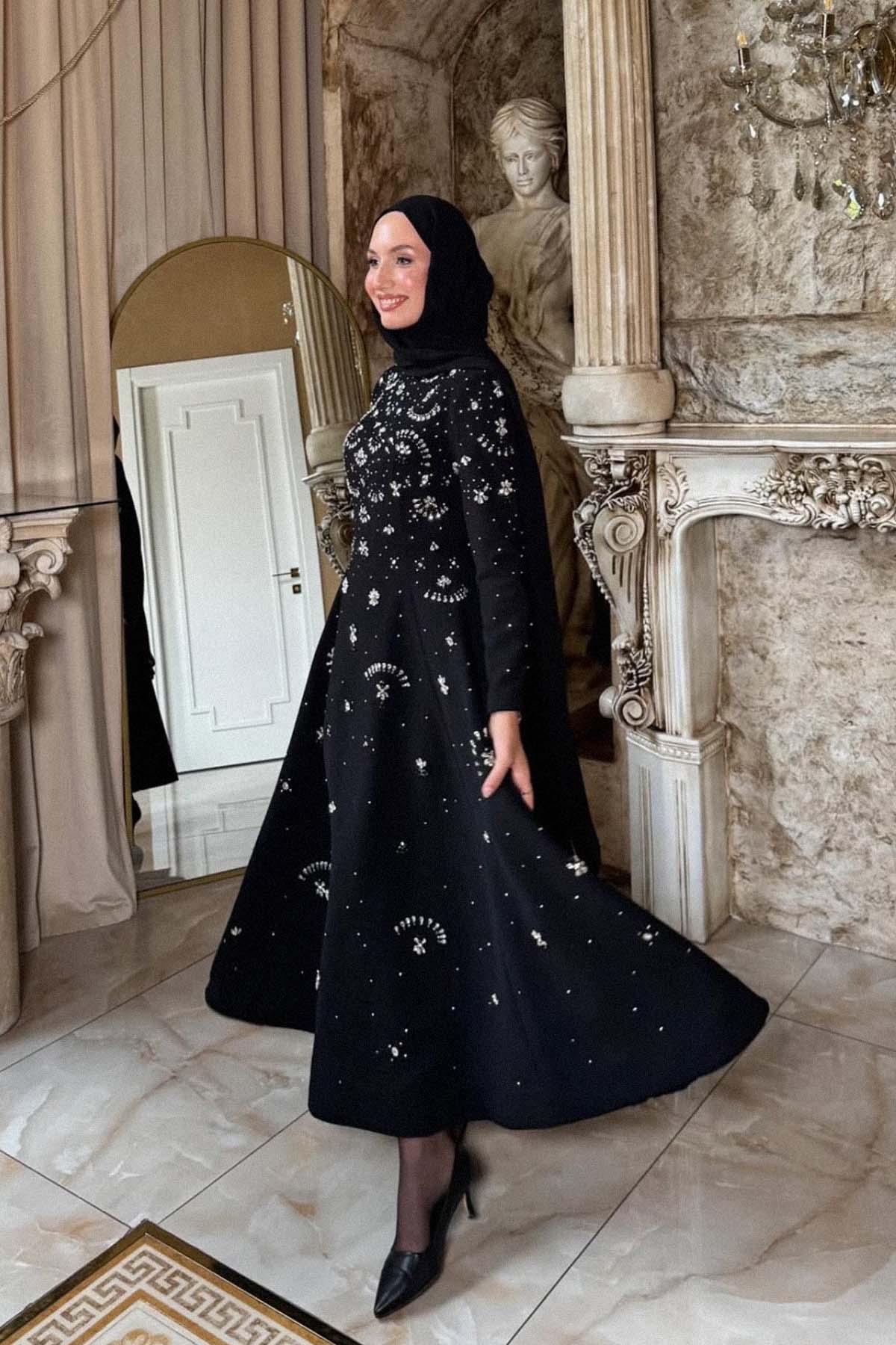 Fiorella Siyah (Kiralık)